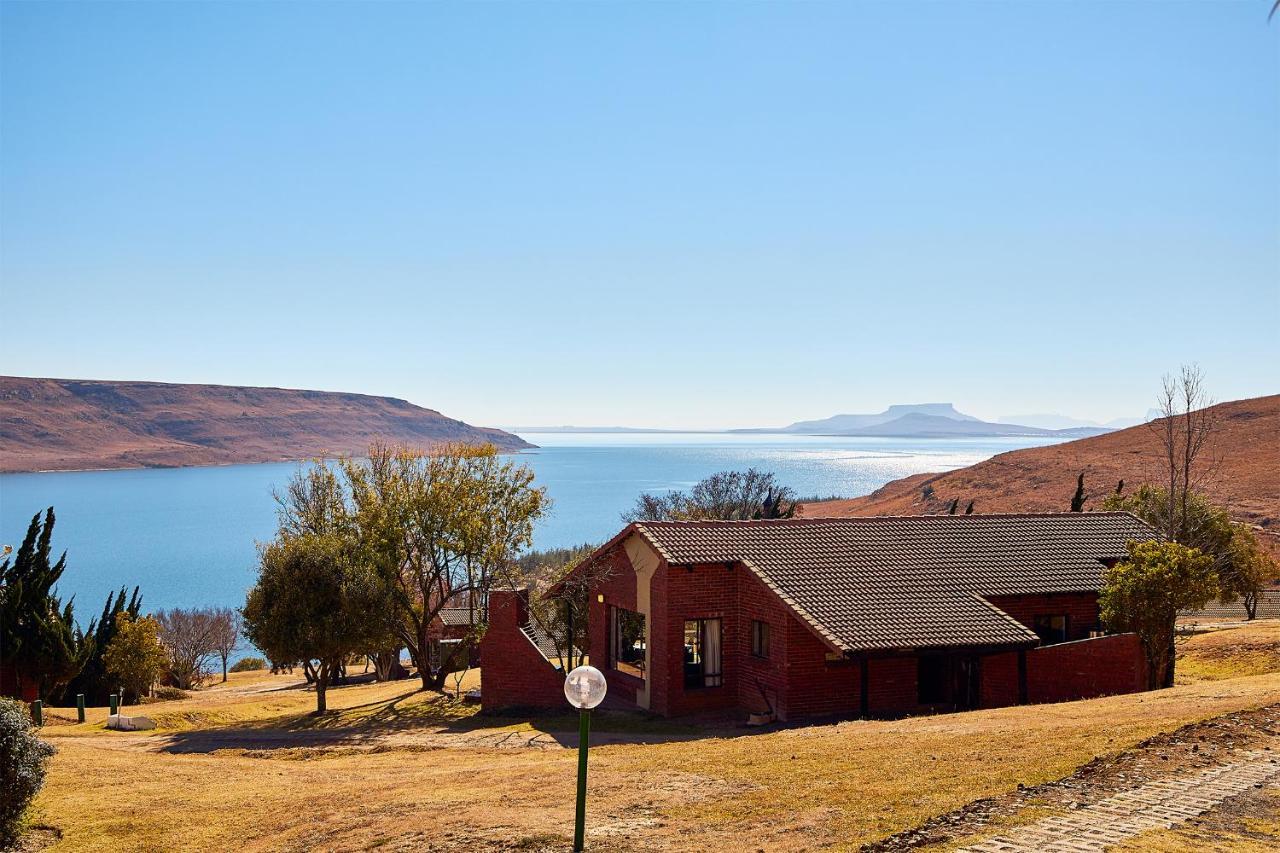 First Group Qwantani Hotell Harrismith Eksteriør bilde