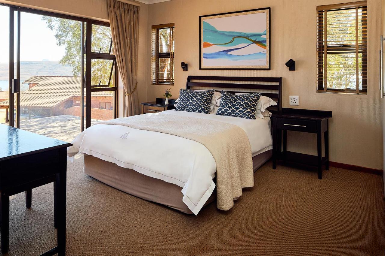 First Group Qwantani Hotell Harrismith Eksteriør bilde