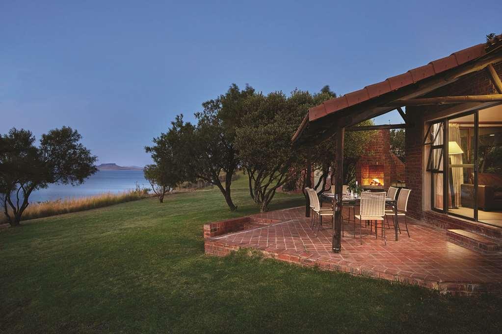 First Group Qwantani Hotell Harrismith Rom bilde