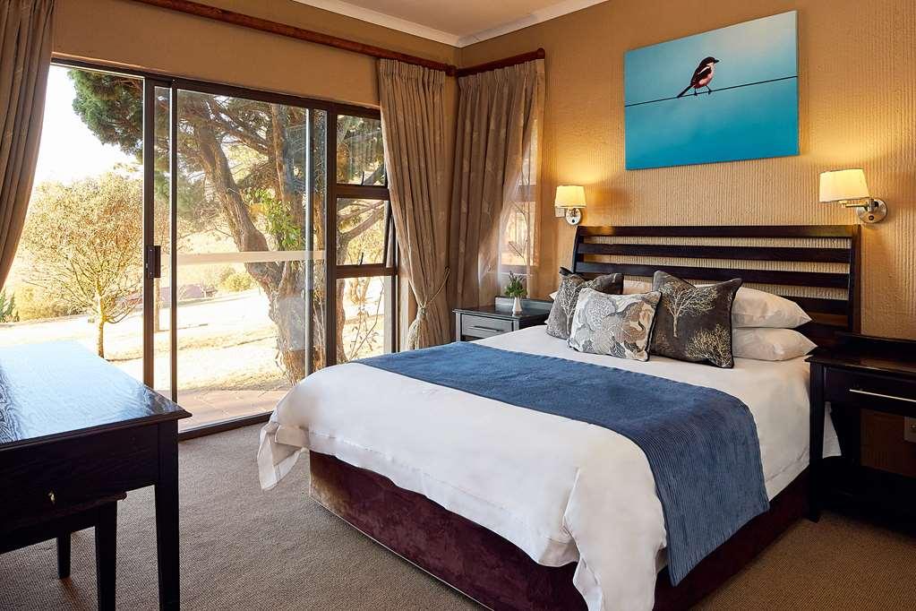 First Group Qwantani Hotell Harrismith Rom bilde