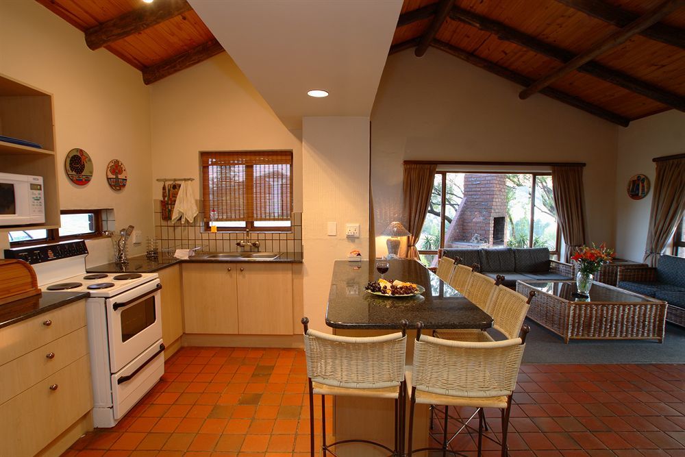 First Group Qwantani Hotell Harrismith Eksteriør bilde