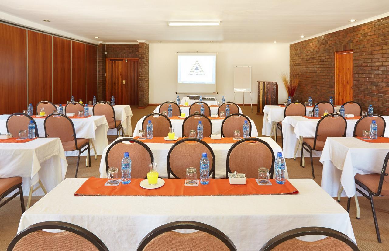 First Group Qwantani Hotell Harrismith Eksteriør bilde