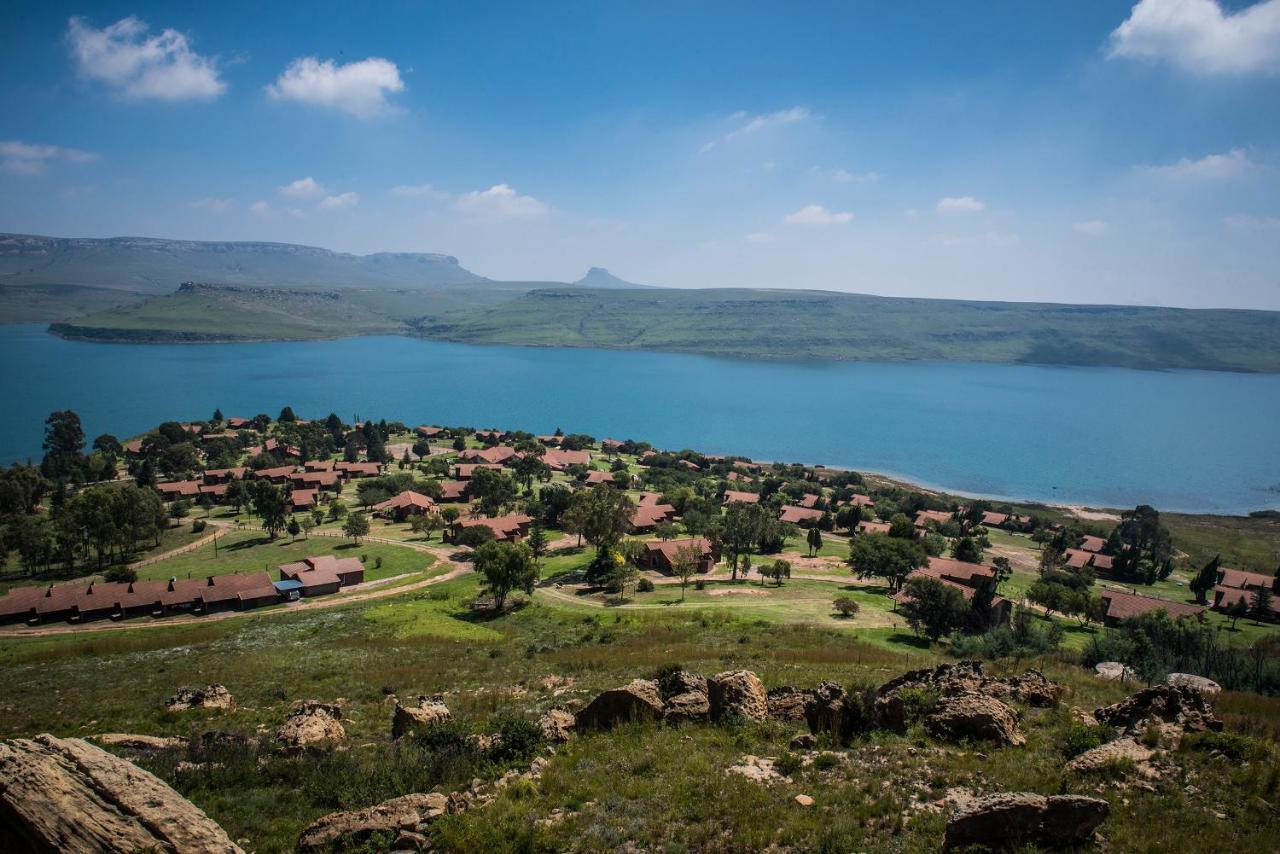 First Group Qwantani Hotell Harrismith Eksteriør bilde