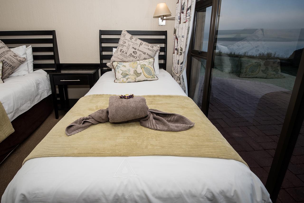 First Group Qwantani Hotell Harrismith Eksteriør bilde